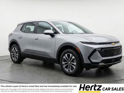 Used 2025 Chevrolet Equinox LT