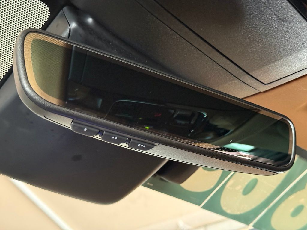 Certified 2025 Lexus NX 250 FWD image 29