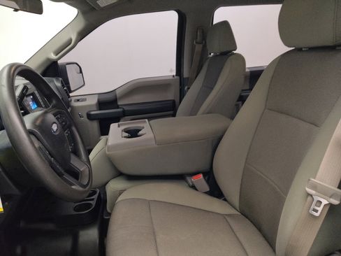 Used 2016 Ford F150 XL w/ Equipment Group 101A Mid AWD/4WD image 17