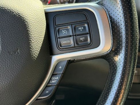 Used 2022 RAM 2500 Big Horn AWD/4WD image 16