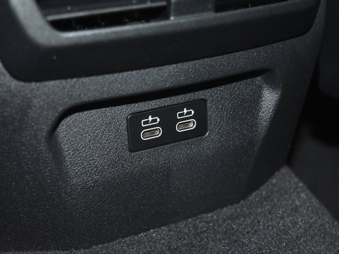 New 2026 BMW 228i xDrive w/ Technology Package image 17