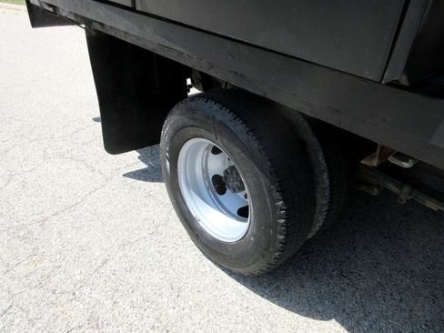 Used 2016 Chevrolet Silverado 3500 W/T image 16