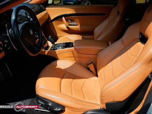Used 2017 Maserati GranTurismo Sport RWD image 17