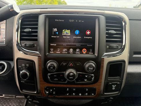 Used 2014 RAM 3500 Laramie AWD/4WD image 19