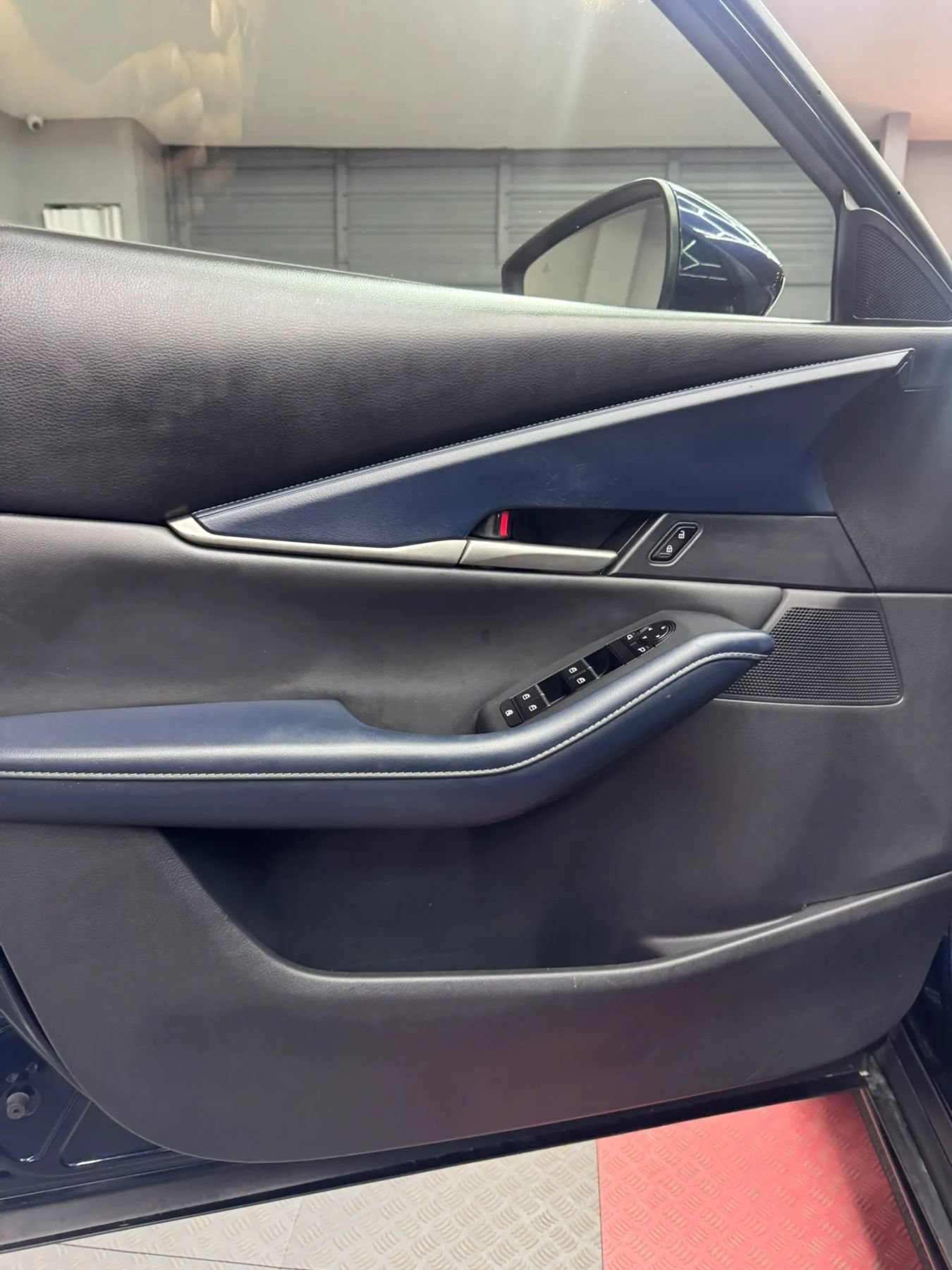Used 2020 MAZDA CX-30 FWD w/ Select Package image 12