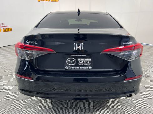 Used 2023 Honda Civic Sport image 4