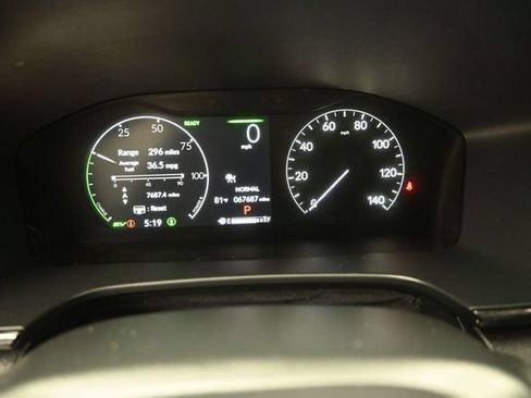 Used 2024 Honda CR-V Sport image 3