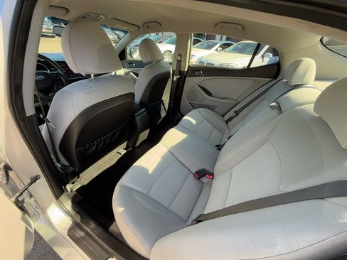 Used 2013 Kia Optima LX image 27