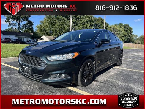 Used 2014 Ford Fusion SE w/ Equipment Group 202A FWD image 1