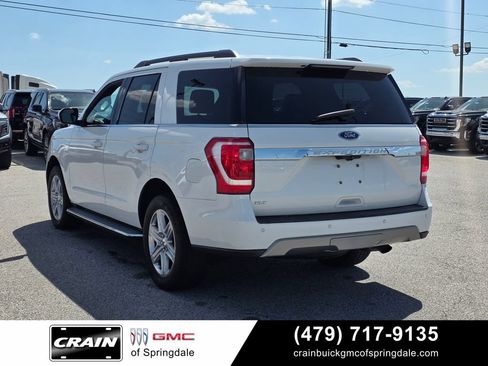 Used 2019 Ford Expedition XLT w/ Equipment Group 202A AWD/4WD image 5