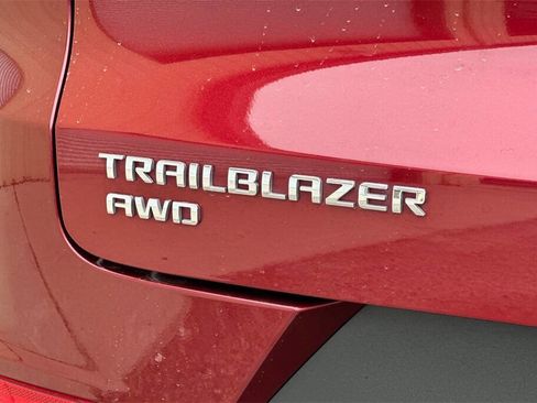 Used 2023 Chevrolet TrailBlazer LT image 27