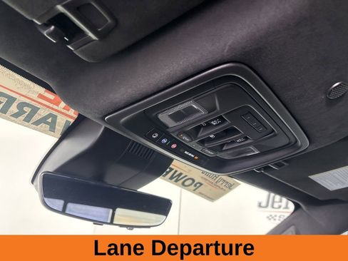 Used 2022 GMC Sierra 1500 AT4X image 20