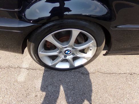 Used 2004 BMW 330Ci Convertible image 45