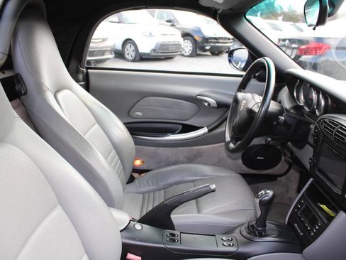 Used 2002 Porsche Boxster S image 19
