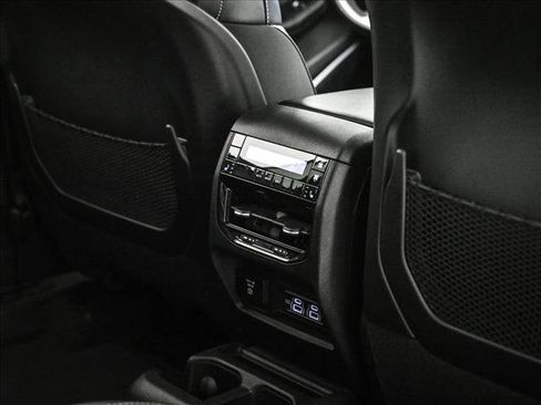 Used 2022 Jeep Grand Cherokee L Limited image 18