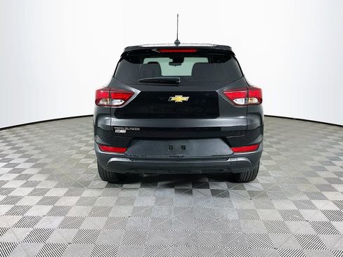 Used 2024 Chevrolet TrailBlazer LS w/ LS Convenience Package image 9