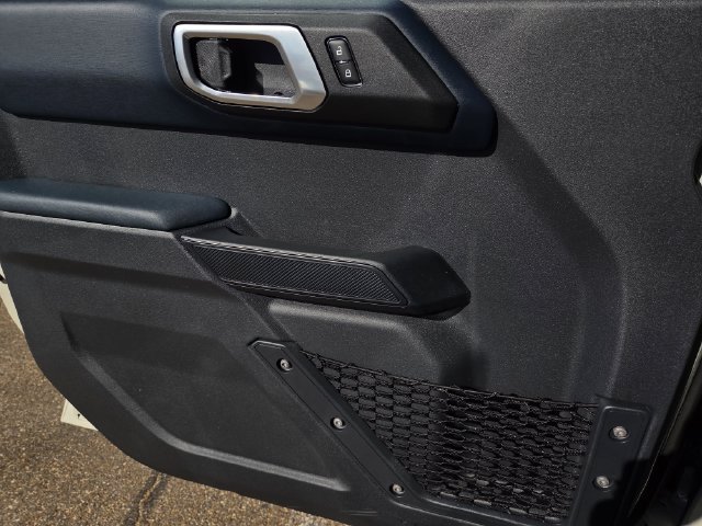 New 2026 Ford Bronco Heritage Edition AWD/4WD image 14