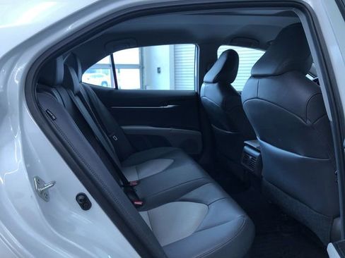 Certified 2020 Toyota Camry XLE image 20
