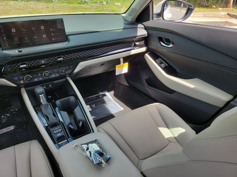 Used 2026 Honda Accord Touring image 16