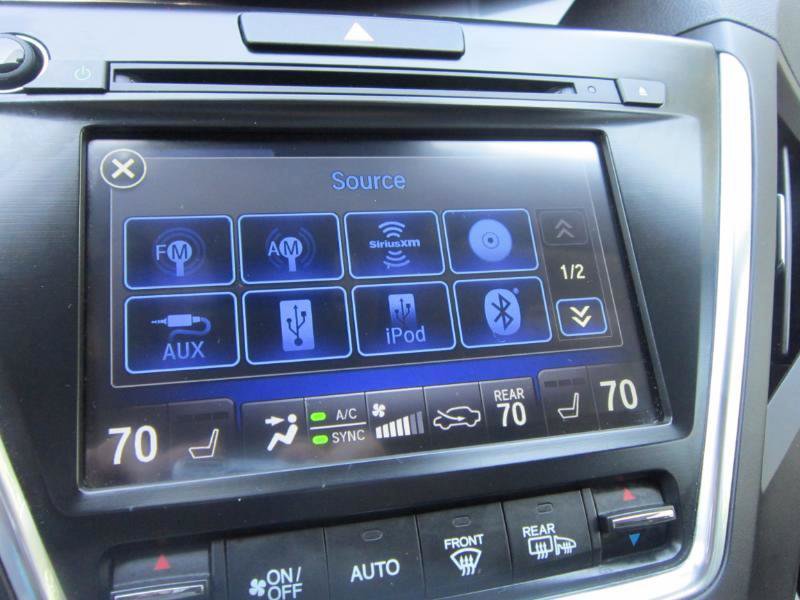 Used 2017 Acura MDX w/ Technology Package AWD/4WD image 16