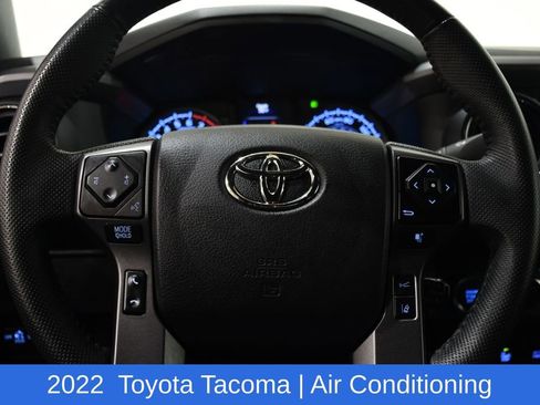 Used 2022 Toyota Tacoma TRD Off-Road w/ TRD Premium Off Road Package image 10