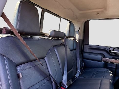 Used 2022 GMC Sierra 2500 Denali w/ Denali Ultimate Package image 28