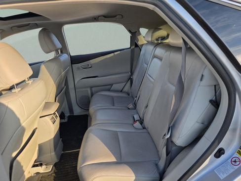 Used 2010 Lexus RX 350 2WD w/ Premium Pkg image 19