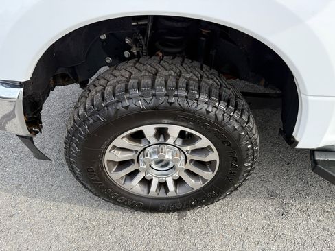 Used 2022 Ford F250 Lariat w/ Lariat Value Package image 46