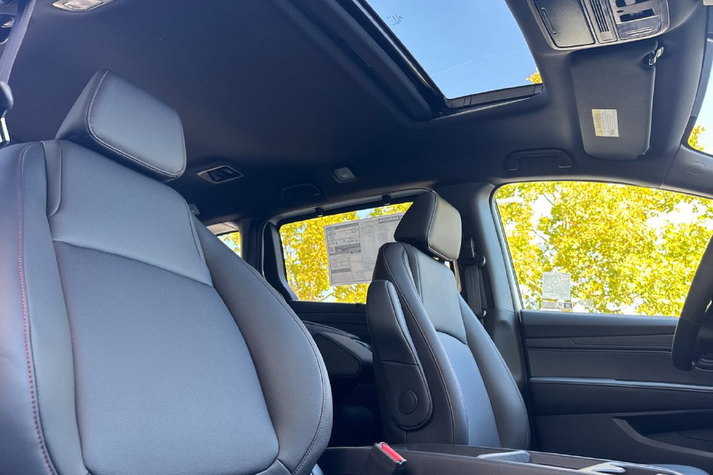 New 2027 Honda Odyssey Sport-L image 19