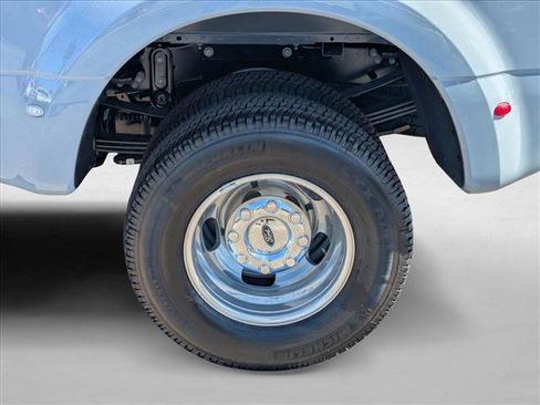 New 2026 Ford F350 Lariat w/ Chrome Package image 10