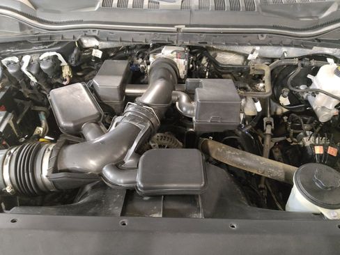 Used 2020 Ford F250 XL w/ Power Equipment Group AWD/4WD image 30