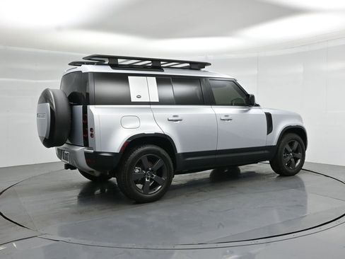 Used 2024 Land Rover Defender 110 S AWD/4WD image 27