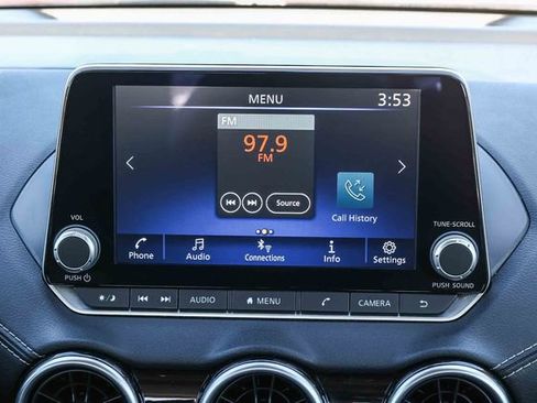Used 2024 Nissan Sentra SV FWD image 16