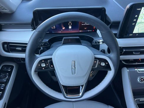 New 2026 Lincoln Aviator AWD w/ Jet Appearance Package image 12