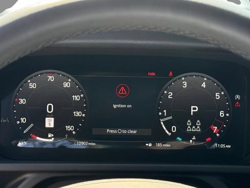 Used 2025 Land Rover Defender 130 X-Dynamic SE AWD/4WD image 25