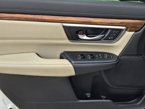 Used 2022 Honda CR-V Touring image 33