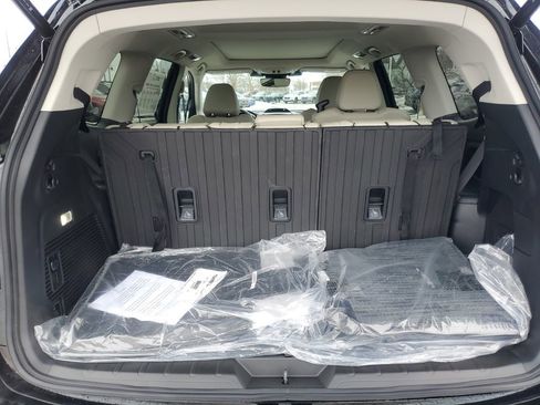 New 2026 Subaru Ascent Limited image 32