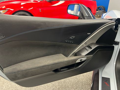 Used 2018 Chevrolet Corvette Grand Sport w/ Carbon 65 Edition image 23