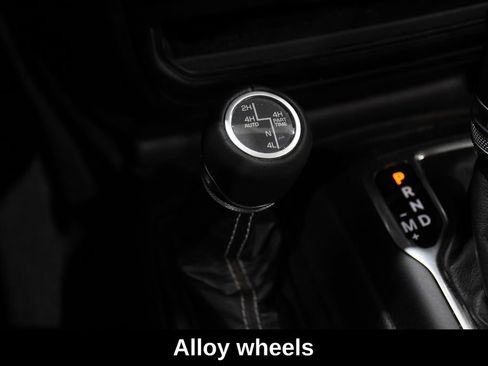 Used 2023 Jeep Wrangler Unlimited Sahara w/ Cold Weather Group AWD/4WD image 27