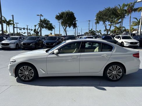 Used 2019 BMW 530i xDrive AWD/4WD image 11