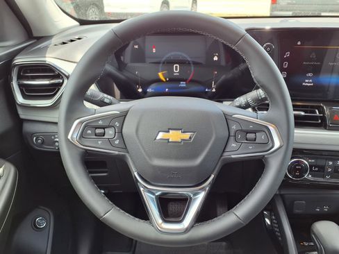 New 2026 Chevrolet TrailBlazer LT FWD image 16