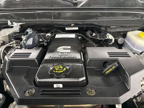 Used 2024 RAM 3500 Big Horn image 30