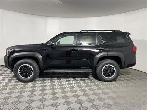 New 2026 Toyota 4Runner TRD Off-Road Premium AWD/4WD image 4