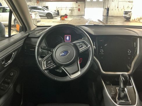 Used 2022 Subaru Outback Premium image 14