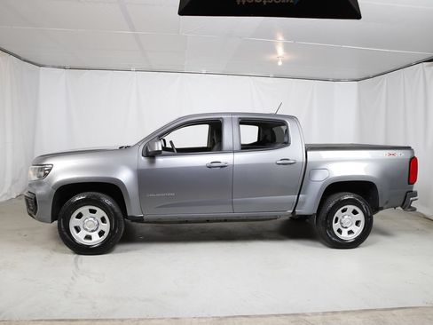 Used 2022 Chevrolet Colorado W/T AWD/4WD image 18