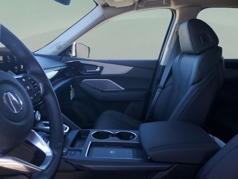 New 2026 Acura MDX SH-AWD image 16