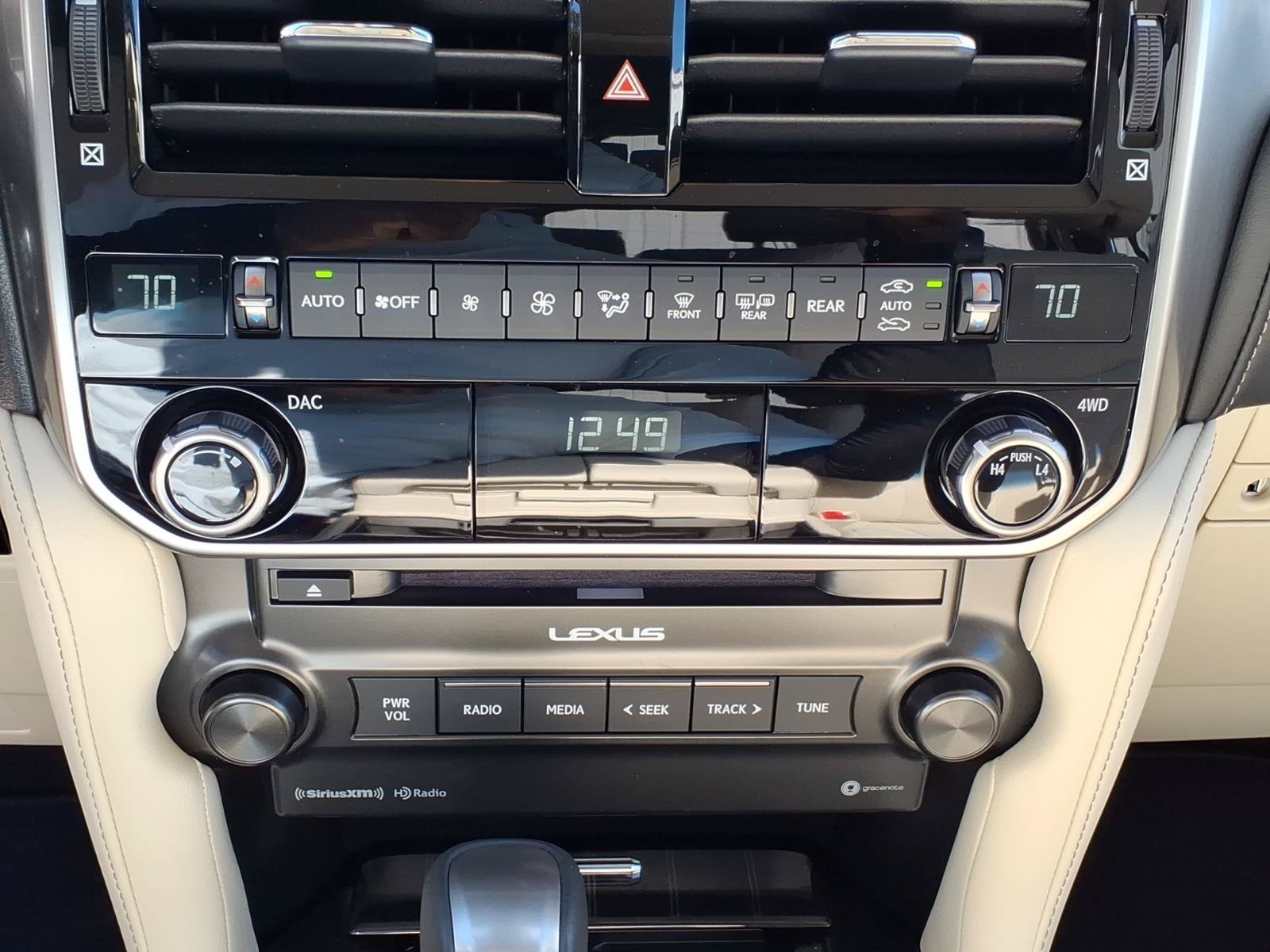 Certified 2023 Lexus GX 460 Premium w/ Premium Package AWD/4WD image 11