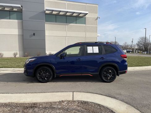 Used 2023 Subaru Forester Sport image 5