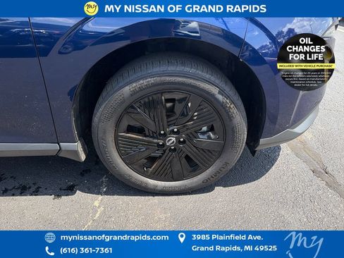 Used 2025 Nissan Murano SV AWD/4WD image 33
