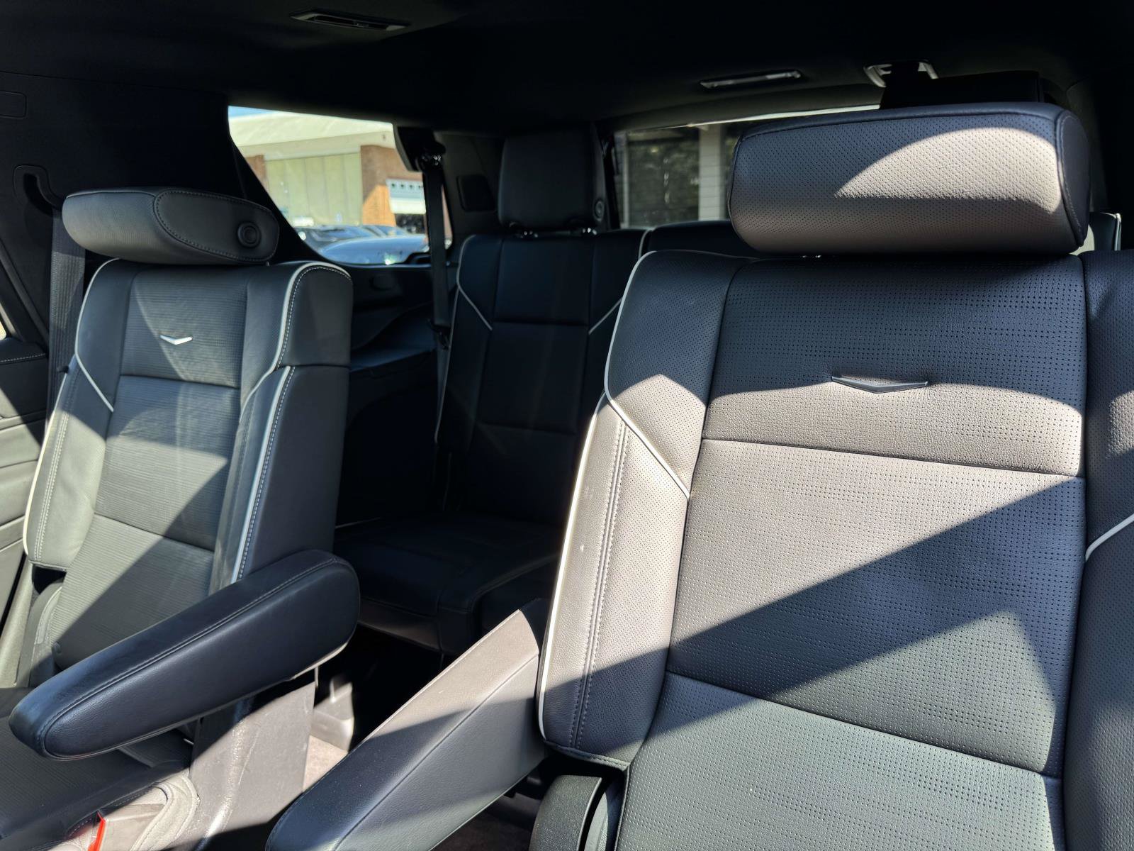 Certified 2023 Cadillac Escalade Premium Luxury w/ LPO, Floor Liner Package AWD/4WD image 13